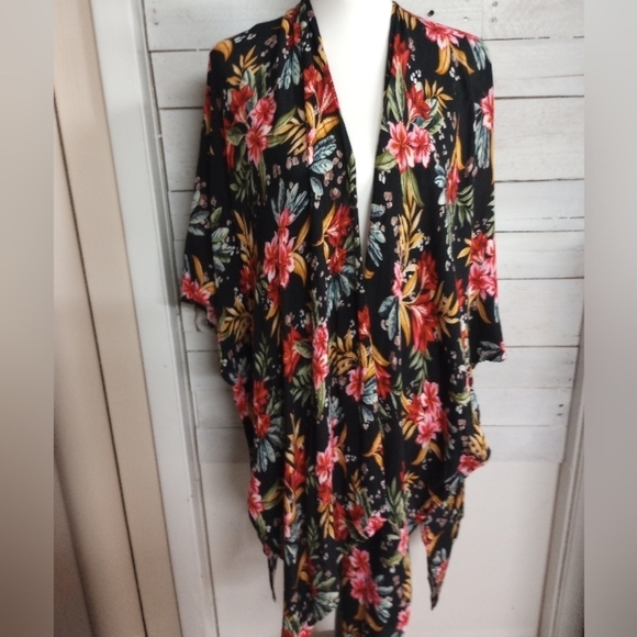 Body Glove Aubree Kaftan Kimono Women's One Size Fits Most Kimono-style Cover Up - Picture 1 of 11